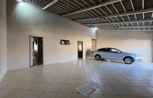 Casa em Luizote de Freitas, Uberlândia