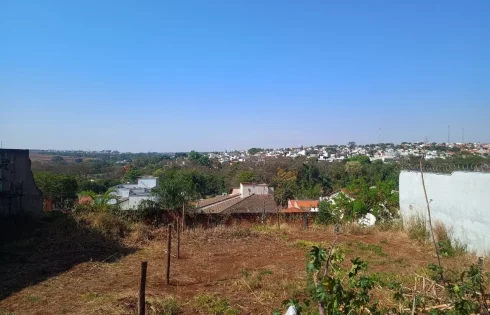 Terreno em Cidade Jardim, Uberlândia