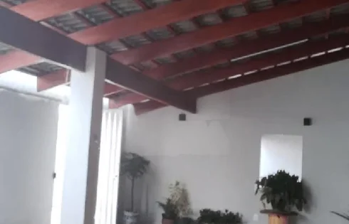 Casa em Loteamento São Bento, Uberlândia