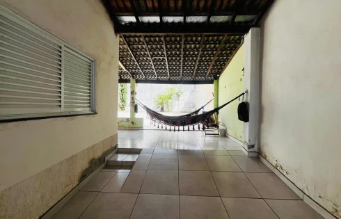 Casa em Granada, Uberlândia