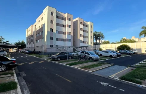 Apartamento em Chácaras Panorama, Uberlândia