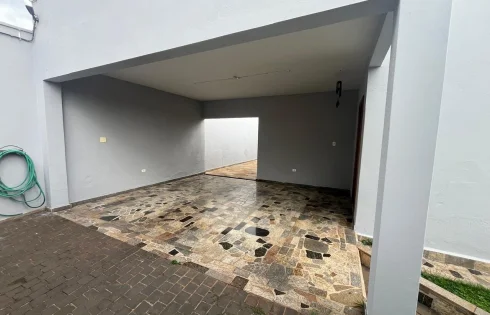 Casa em Cidade Jardim, Uberlândia