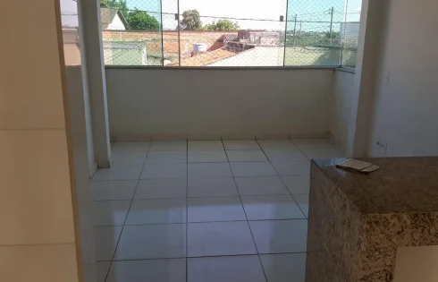 Apartamento em Jardim Patricia, Uberlândia