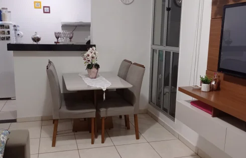 Apartamento em Jardim Holanda, Uberlândia