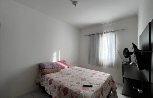 Apartamento em Jardim Holanda, Uberlândia