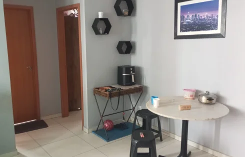 Apartamento em Jardim Holanda, Uberlândia