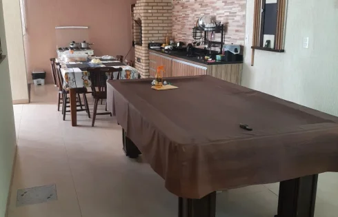 Casa em Jardim América, Uberlândia