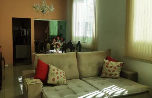 Casa em Jardim América, Uberlândia