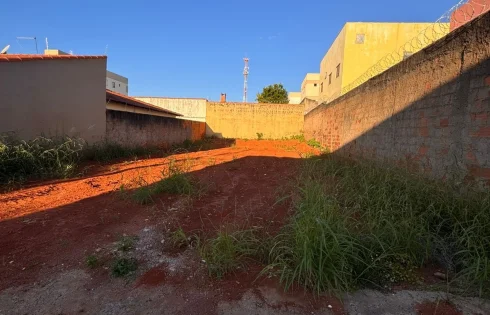 Terreno em Santa Mônica, Uberlândia