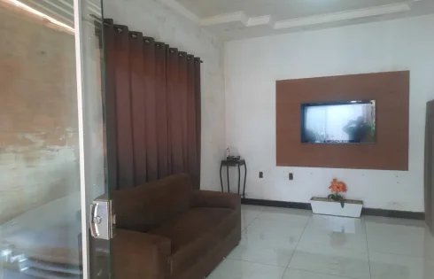 Casa em Luizote de Freitas, Uberlândia