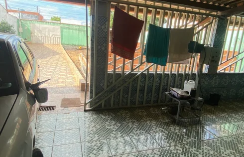 Casa em Laranjeiras, Uberlândia