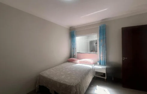 Casa em Segismundo Pereira, Uberlândia