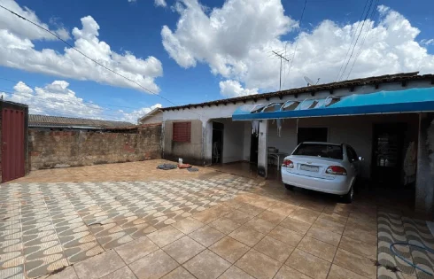 Custódio Pereira, Uberlândia