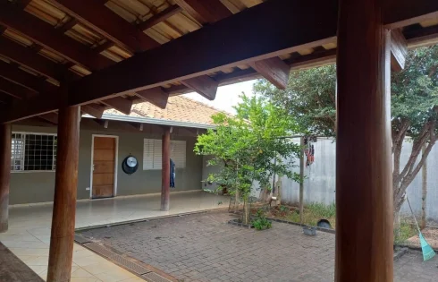 Casa em Cidade Jardim, Uberlândia
