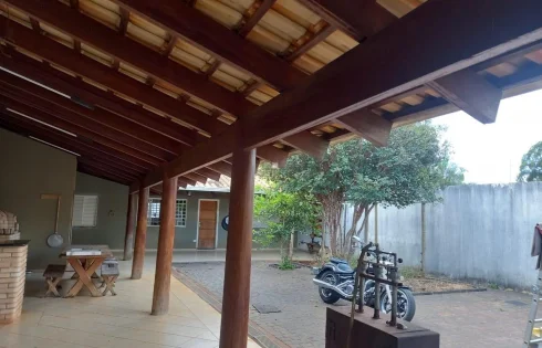 Casa em Cidade Jardim, Uberlândia