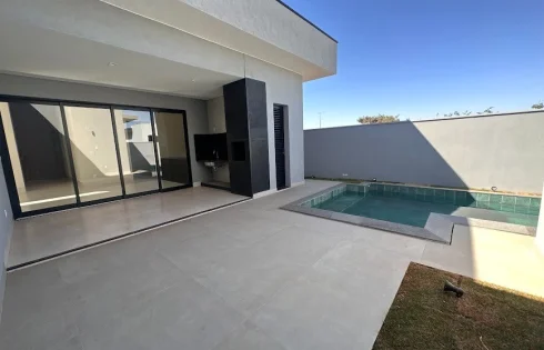 Casa em Laranjeiras, Uberlândia
