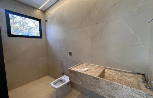 Casa em Laranjeiras, Uberlândia