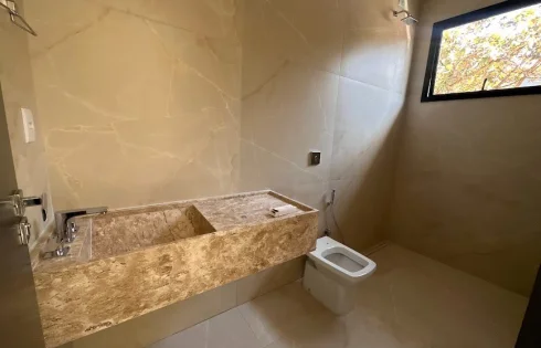 Casa em Laranjeiras, Uberlândia