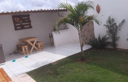 Casa em Loteamento Residencial Pequis, Uberlândia