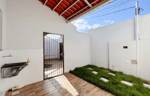 Casa em Jardim Veneza, Uberlândia