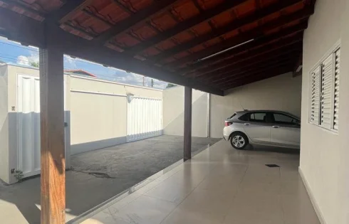 Casa em Chácaras Tubalina e Quartel, Uberlândia