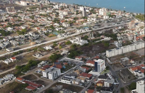 Lançamento - 2 Quartos com 1 Suíte e 61m² - Ponta de Campina