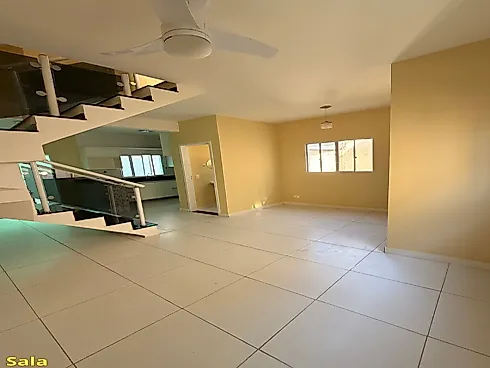 Casa 3 Dorms sendo 1 Suíte Pra Venda Próximo ao Jardim Satélite - Casa em condomínio em Vila São Bento, São José dos Campos - Foto 4