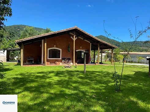 A Venda, Boiçucanga, Oportunidade Terreno de Esquina, Casa com Jardim.