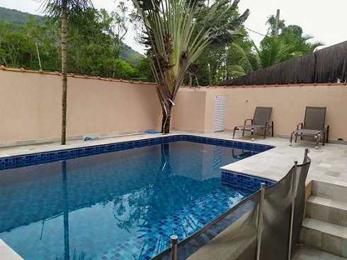 Casa em condomínio em Camburi, São Sebastião