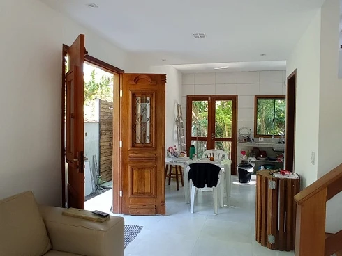Sobrado em Sertão do Camburi, São Sebastião