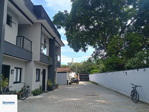 Casa em condomínio em Boiçucanga, São Sebastião