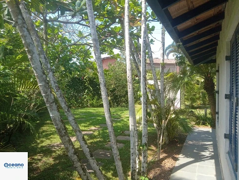 Casarão com Piscina, à Venda em Cambury - Apenas 400m da Praia. - Foto 17