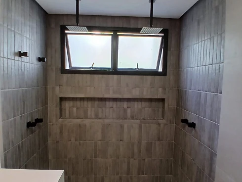 Luxuosa Casa Tríplex no Condomínio Cambury Residence Ii ? a 200m da Praia de Camburi! - Foto 15