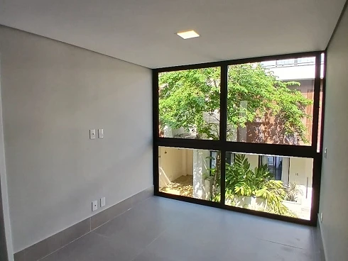 Luxuosa Casa Tríplex no Condomínio Cambury Residence Ii ? a 200m da Praia de Camburi! - Foto 16