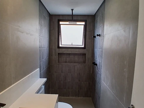 Luxuosa Casa Tríplex no Condomínio Cambury Residence Ii ? a 200m da Praia de Camburi! - Foto 18