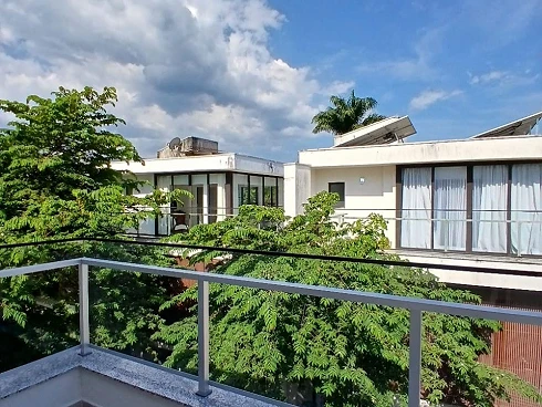 Luxuosa Casa Tríplex no Condomínio Cambury Residence Ii ? a 200m da Praia de Camburi! - Foto 34