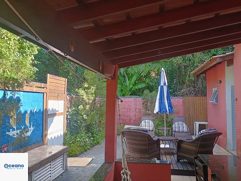 Casa em condomínio em Sertão do Camburi, São Sebastião