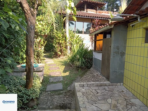 Oportunidade Única no Sertão de Cambury - 3 Casas em Terreno Amplo de 1.100M² - Foto 24