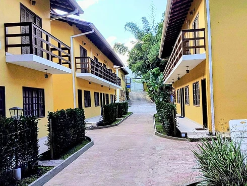 Casa em condomínio em Camburi, São Sebastião