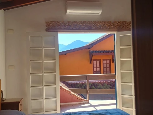 Locação Anual, Venda ou Temporada em Camburizinho - Casa em Condomínio a 250m da Praia. - Foto 35