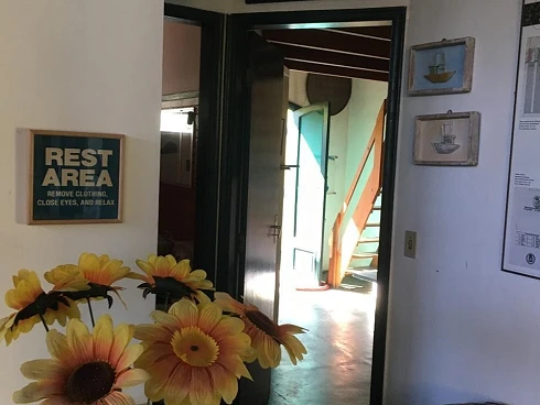 À Venda na Barra do Una - Casa de Esquina a Apenas 300 Metros da Praia - Foto 7
