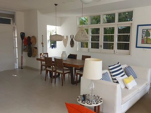 A Venda ou Locação Temporada em Maresias - Entrada 17 Casa em Condomínio Exclusivo a Apenas 50 Metros da Praia - Foto 28