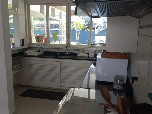 A Venda ou Locação Temporada em Maresias - Entrada 17 Casa em Condomínio Exclusivo a Apenas 50 Metros da Praia - Foto 34