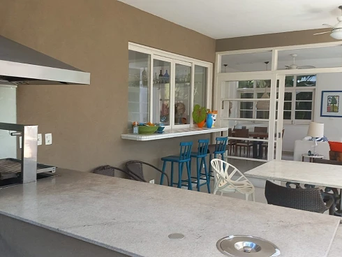 A Venda ou Locação Temporada em Maresias - Entrada 17 Casa em Condomínio Exclusivo a Apenas 50 Metros da Praia - Foto 40