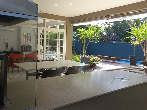 A Venda ou Locação Temporada em Maresias - Entrada 17 Casa em Condomínio Exclusivo a Apenas 50 Metros da Praia - Foto 44