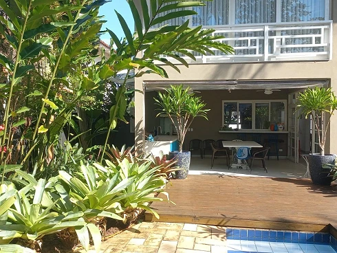 A Venda ou Locação Temporada em Maresias - Entrada 17 Casa em Condomínio Exclusivo a Apenas 50 Metros da Praia - Foto 49