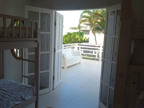 A Venda ou Locação Temporada em Maresias - Entrada 17 Casa em Condomínio Exclusivo a Apenas 50 Metros da Praia - Foto 8