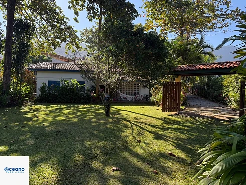 Casa em condomínio em Maresias, São Sebastião