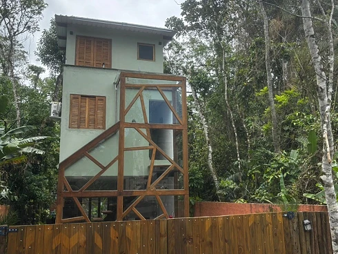 Sobrado em Sertão do Camburi, São Sebastião