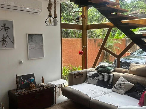 Sobrado em Sertão do Camburi, São Sebastião